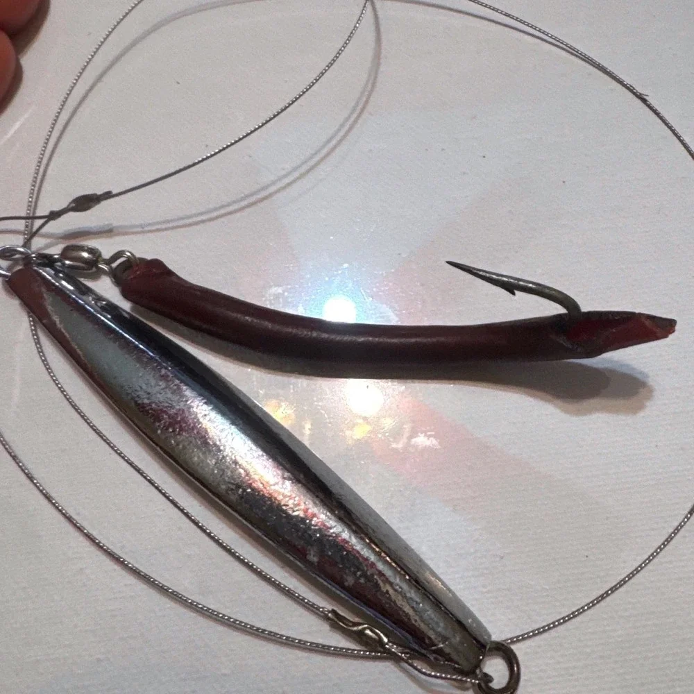 a27 fishing lure 3 OZ Ava Diamond Jig Smooth Split Tube Tail The A27 Diamond Jigs feature a high 6- A-27 Ava Diamond Jigs